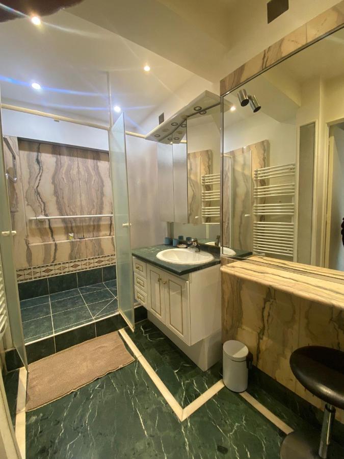 Appartement Av Foch Arc De Triomphe Belles Feuilles *